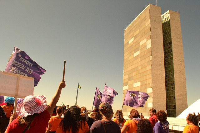 Nós feministas somos contra o fim da Secretaria de Políticas para Mulheres