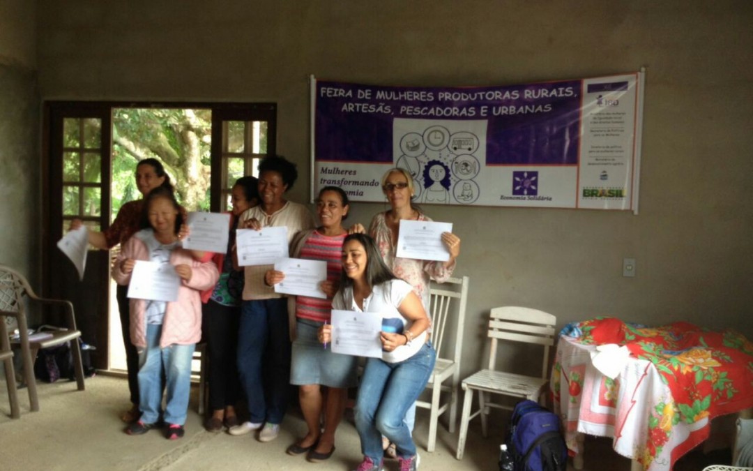 União de Mulheres Agricultoras de Peruíbe recebe certificado do Sistema Participativo de Garantia de Alimentos Orgânicos