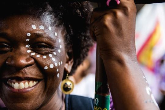 27/01: Marli Aguiar lança livro de contos sobre família e negritude