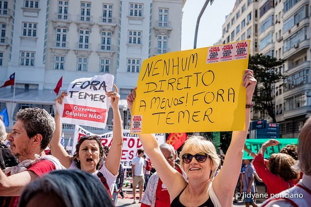 Mulheres são as mais prejudicadas pelo golpe