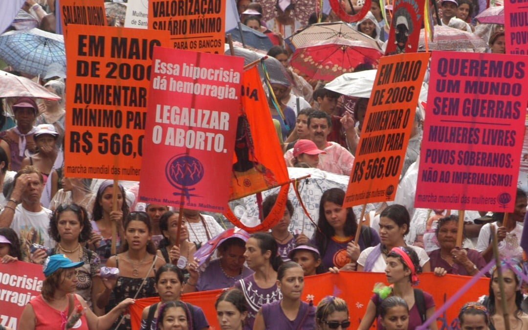 Salário mínimo e trabalho das mulheres são debatidos com Bárbara Castro na SOF