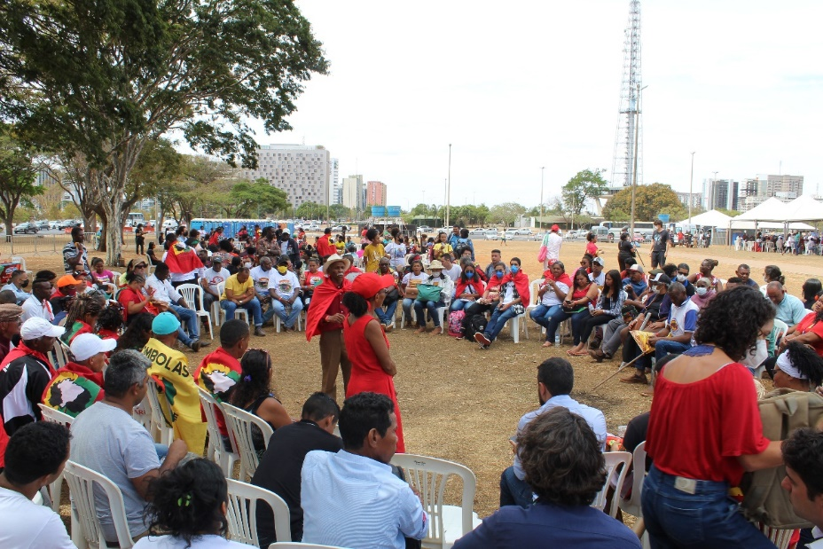 Ato Aquilombar em Brasília reuniu mais de 5 mil pessoas em prol da luta quilombola