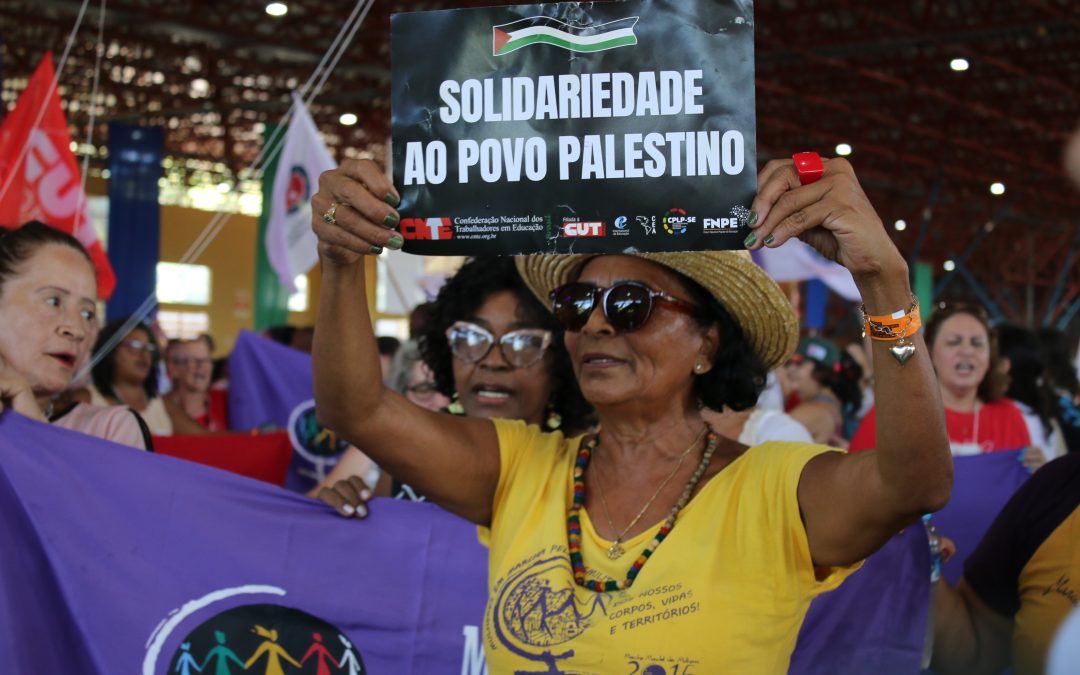 Mulheres em defesa do corpo-território-terra por uma vida livre de guerras e violência